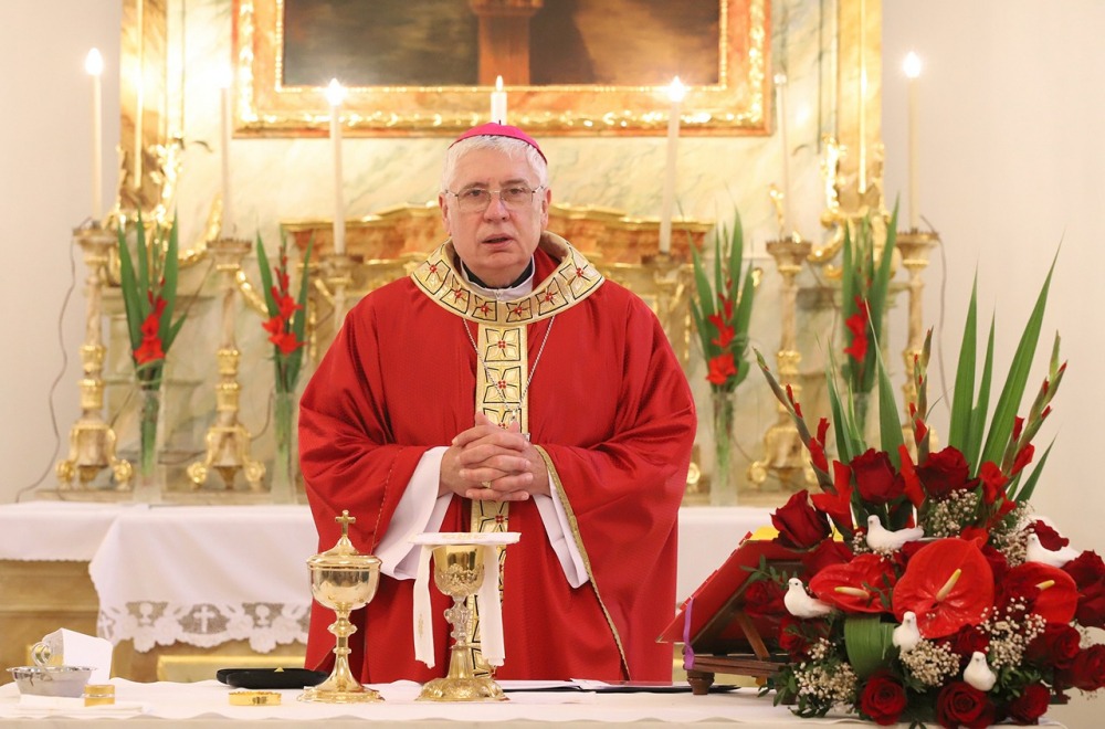 imgi_64_791_horvat_bermalas010