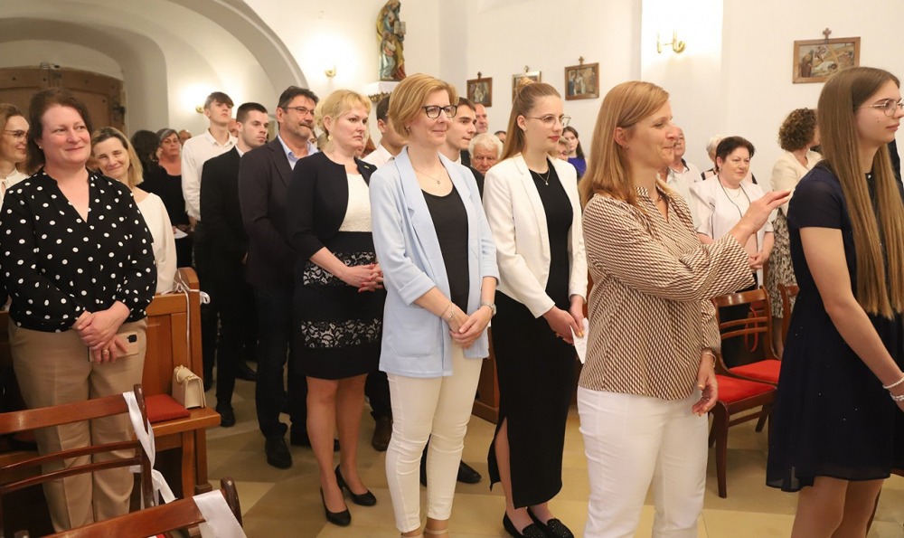 imgi_72_791_horvat_bermalas019