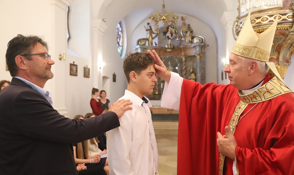 imgi_75_791_horvat_bermalas022