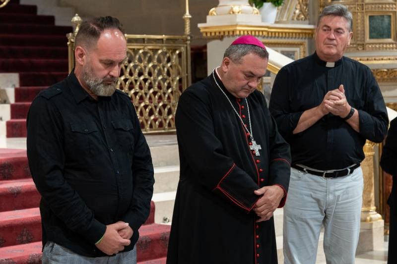 imgi_45_thumb_799_2024_06_15_dulanszky dij_44