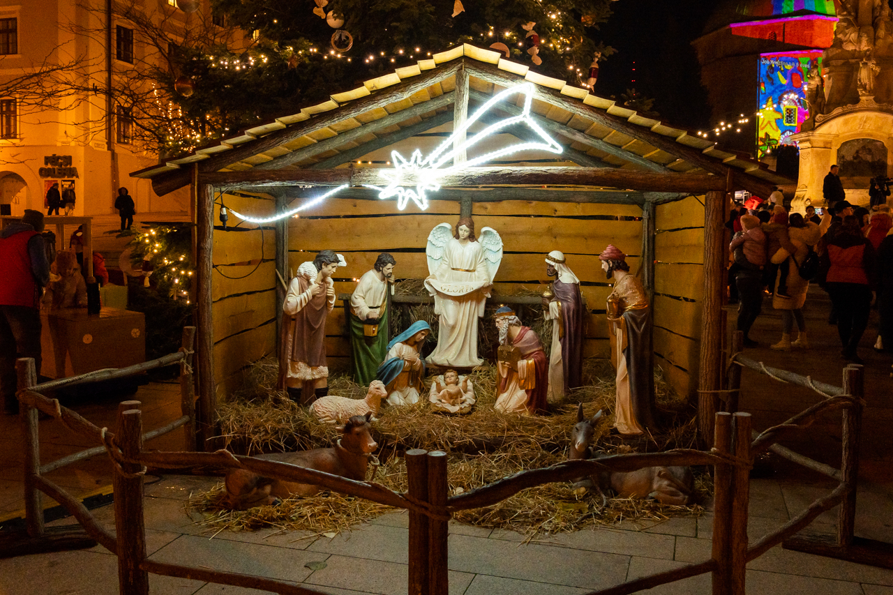 2023_12_szechenyi_ter_advent_kezdes_12