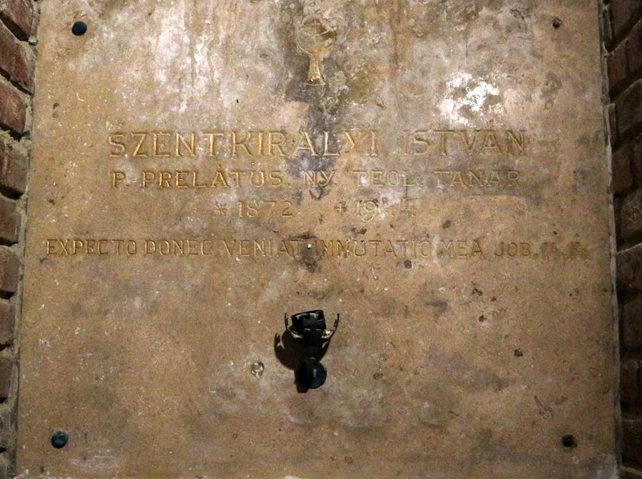 2782_13220_zoomed_szentkiralyi_kriptaja