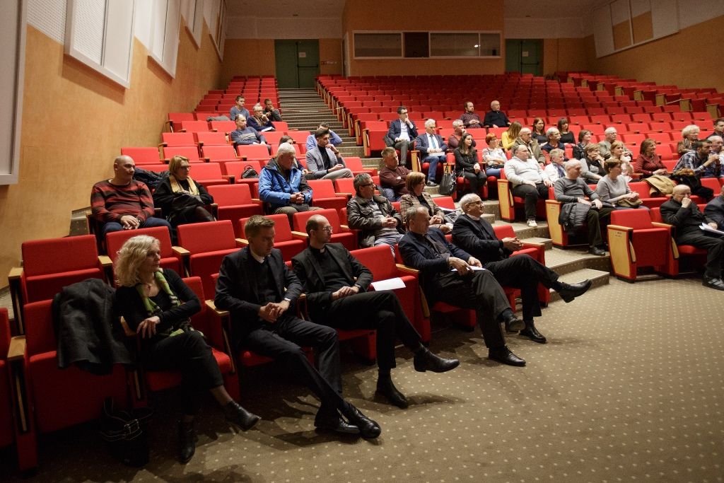 3444_15666_zoomed_esz-k5