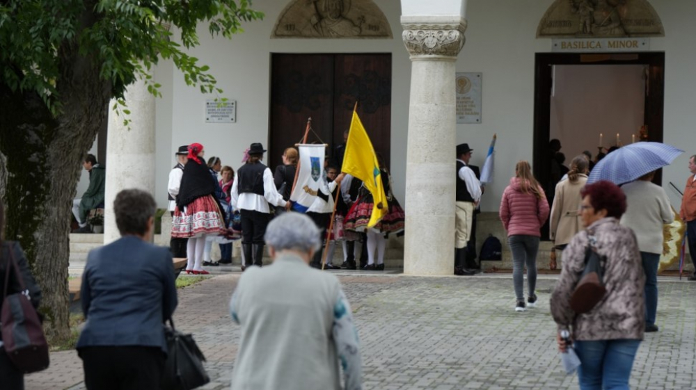 415_415_Bata-2022-137