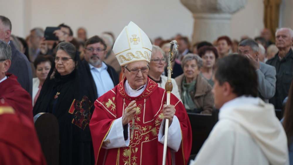 415_415_Bata-2022-177