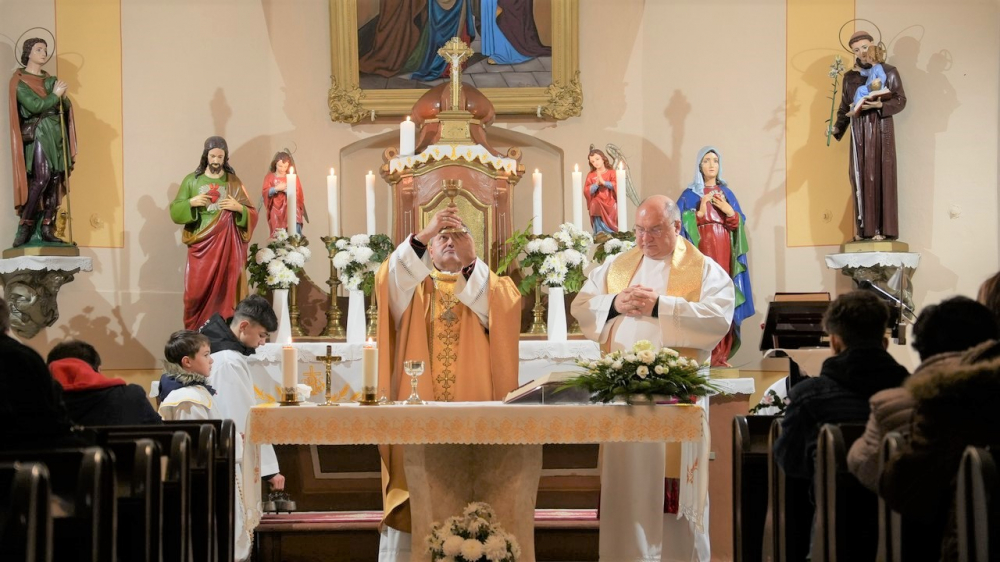 486_Udvar-templomfelujitas-26