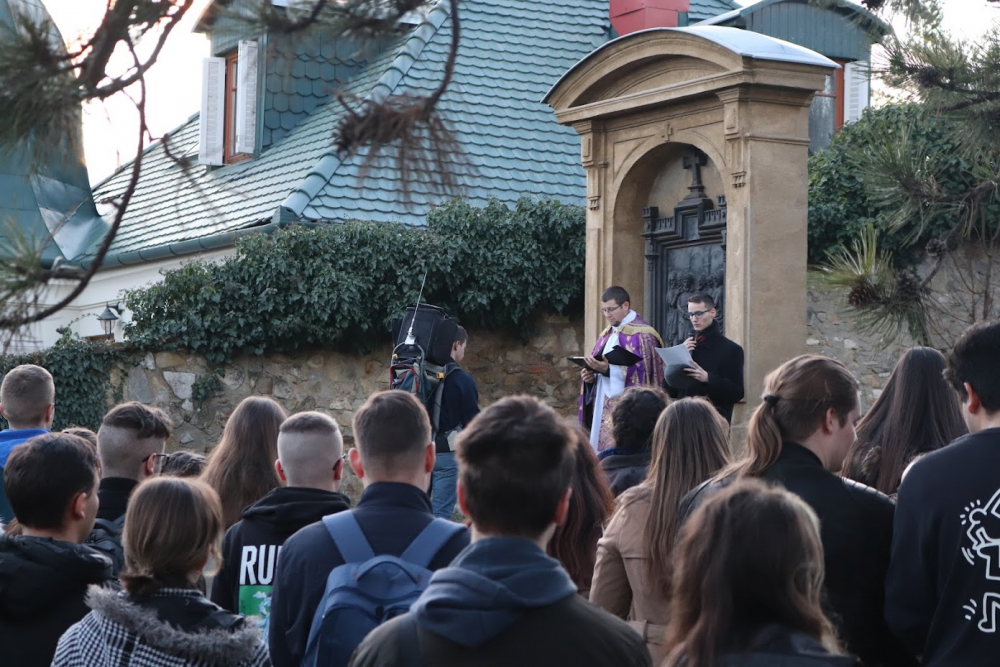 560_Keresztut-Katifi-03