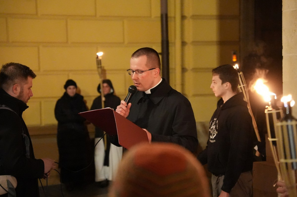 586_Faklyas-zarandoklat-2023-01