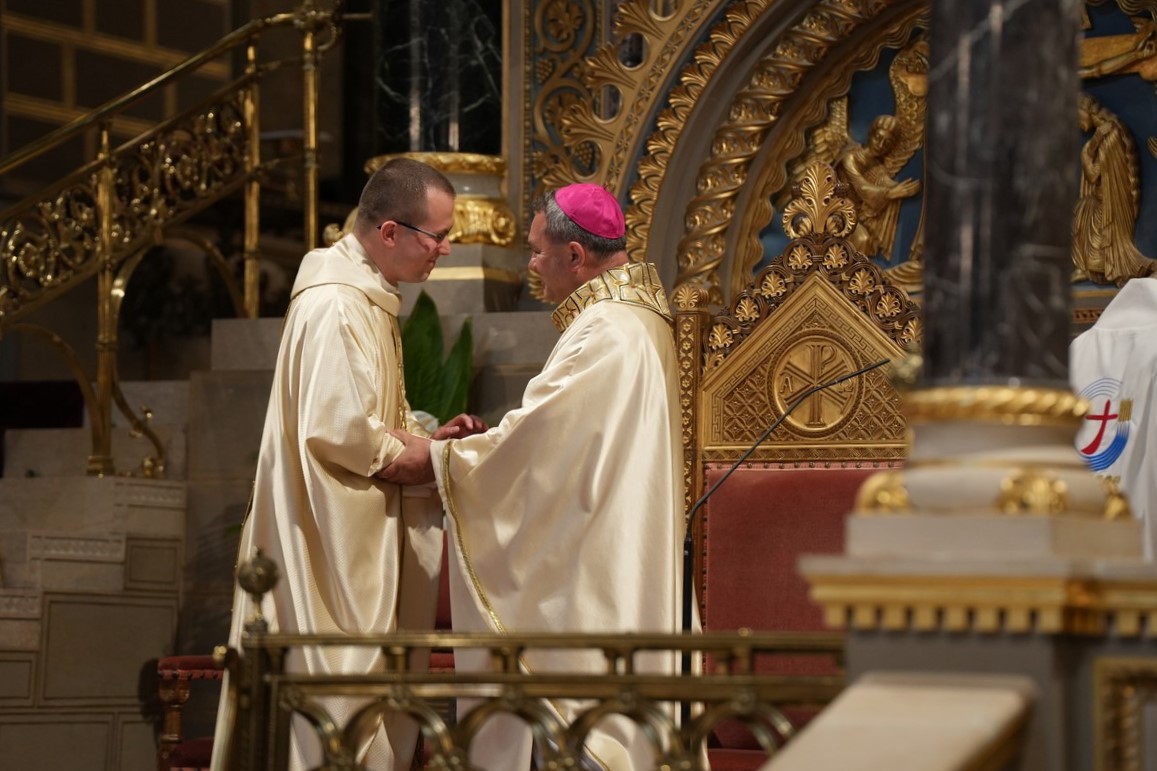 Beiktatas-szekesegyhaz-13