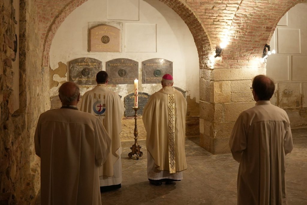 Elhunyt-puspokok-2023-20