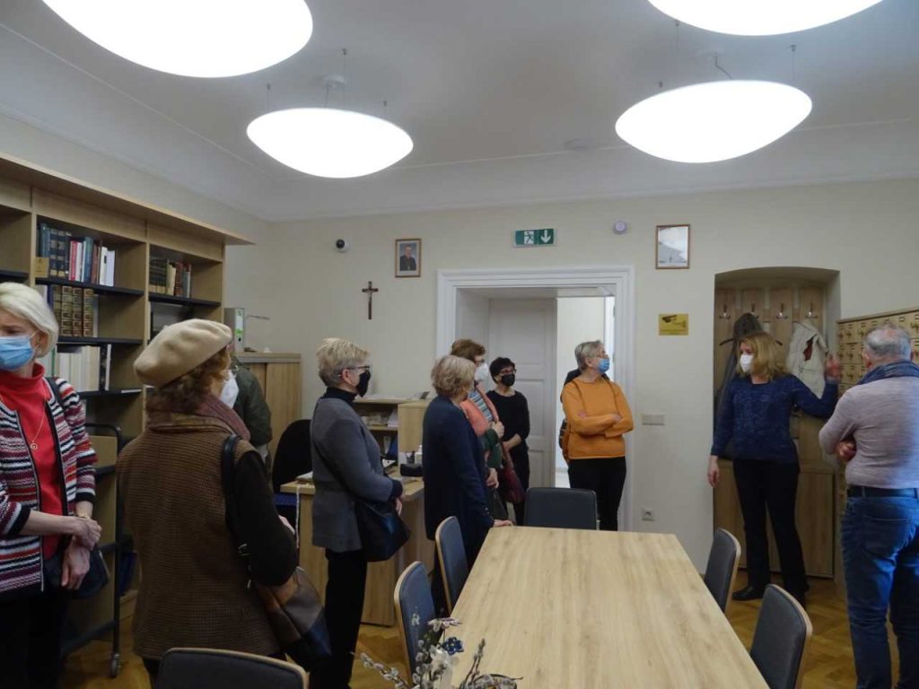 Könyvtárnyitogató0