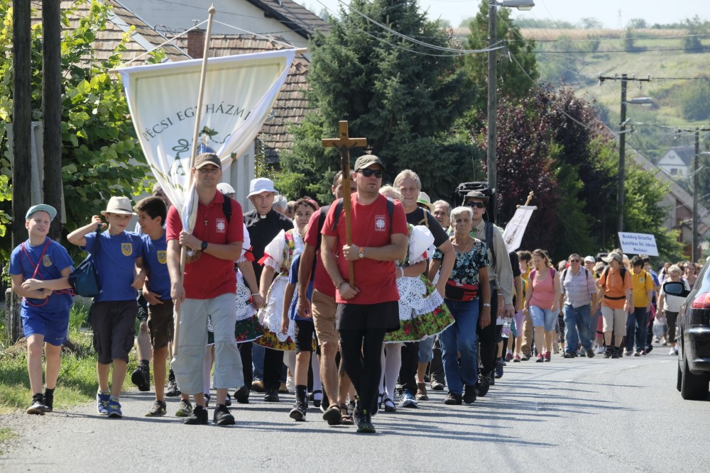 _LOR4572_másolata_Egyedi