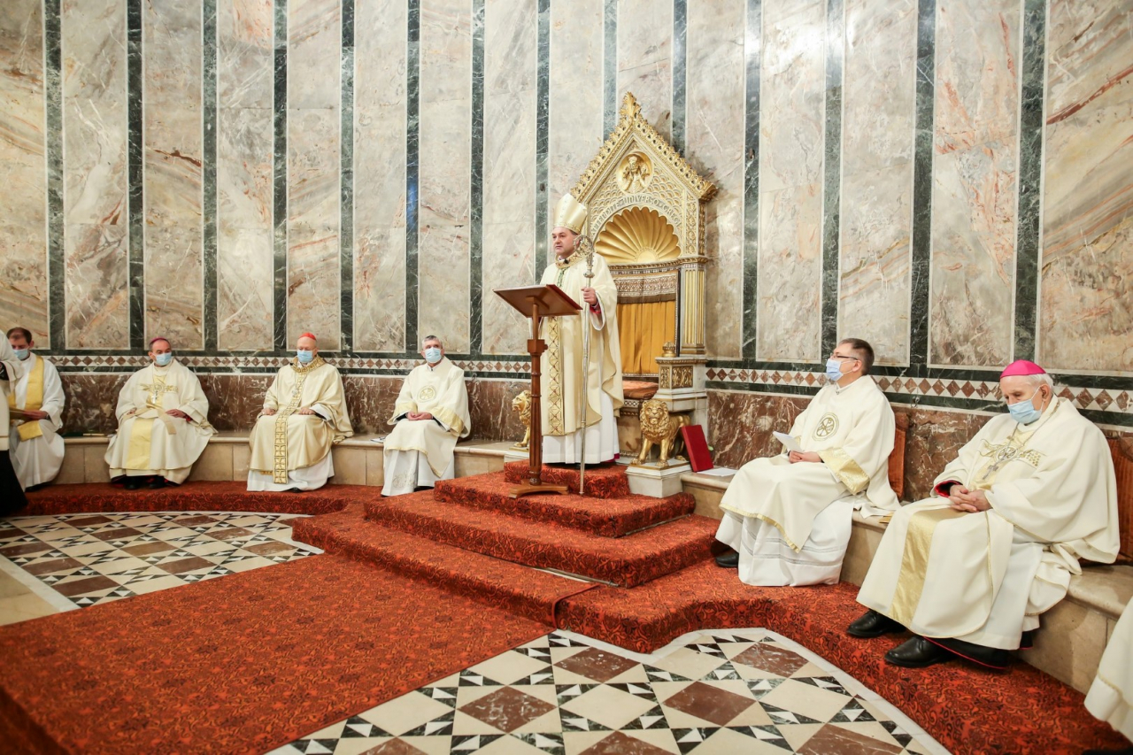 MK_LA_puspokszenteles_92