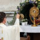 e81bac7708ac9d006100587fd59b4318_w135_h135_cp