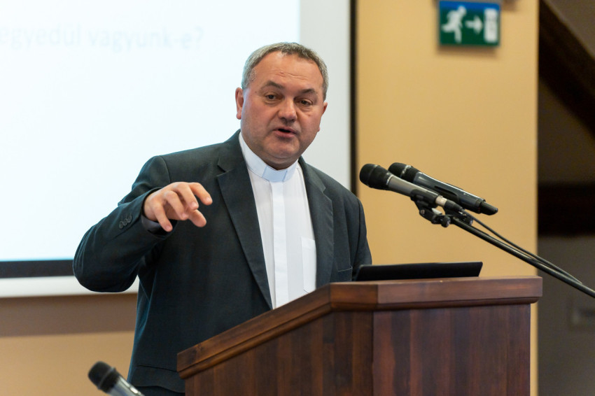 ferfitalalkozok-mkpk