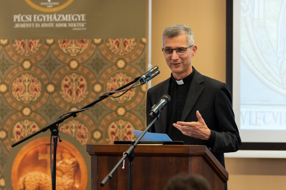 imageye___-_imgi_56_783_2024_05_08_szabadegyetem_06