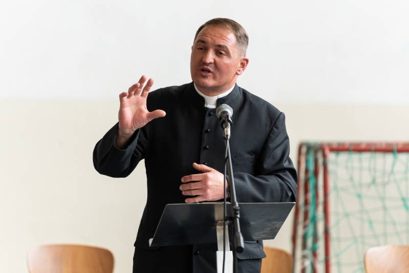 imgi_16_thumb_781_2024_04_21_lelki delutan paks_13