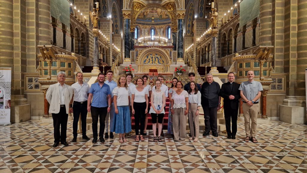 kantorkepzo_2025_1_4