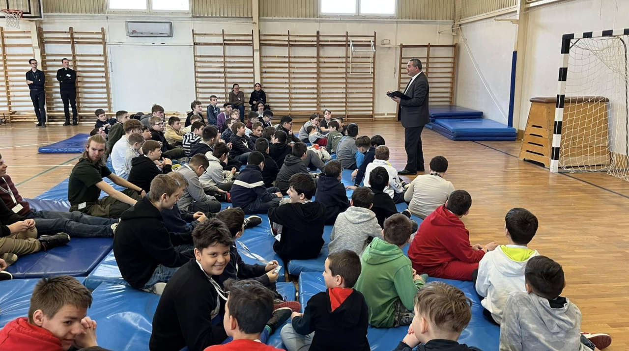 ministransnap_dombovar1