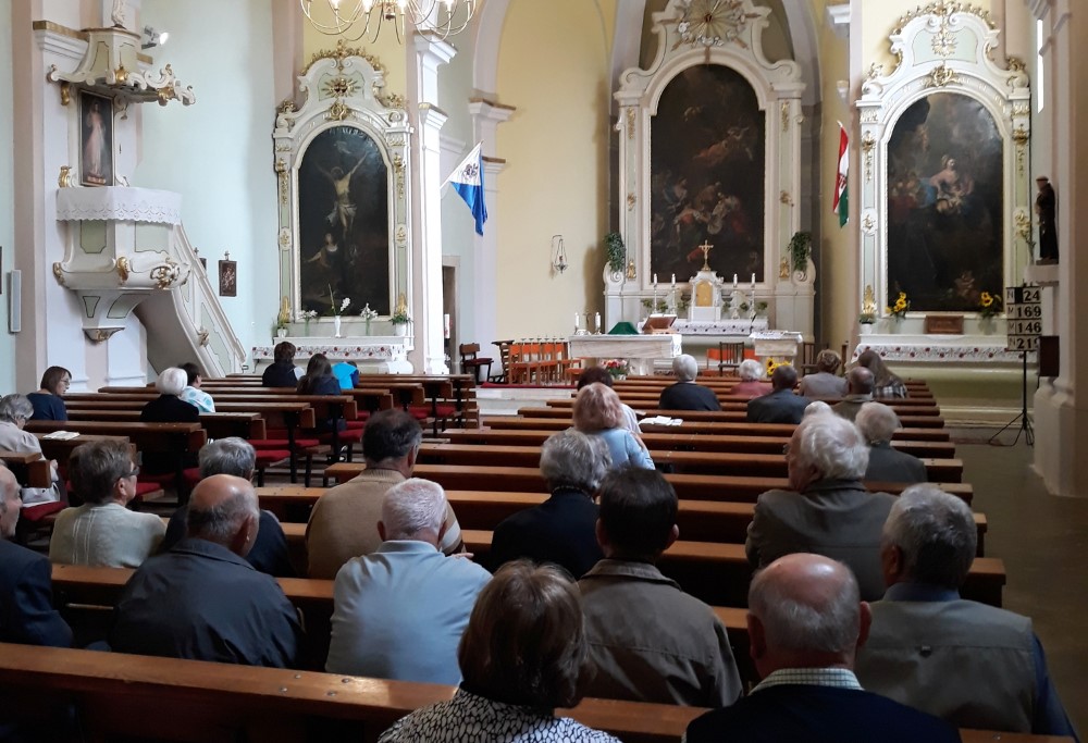 Himeshaza_templombelso3_SZGY_Egyedi