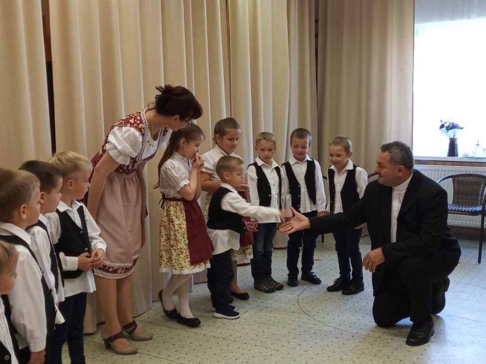 dombóvári_óvodalátogatás_8_Egyedi