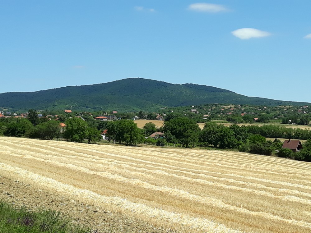 hheteny_települes_hegy_SZGY_Egyedi