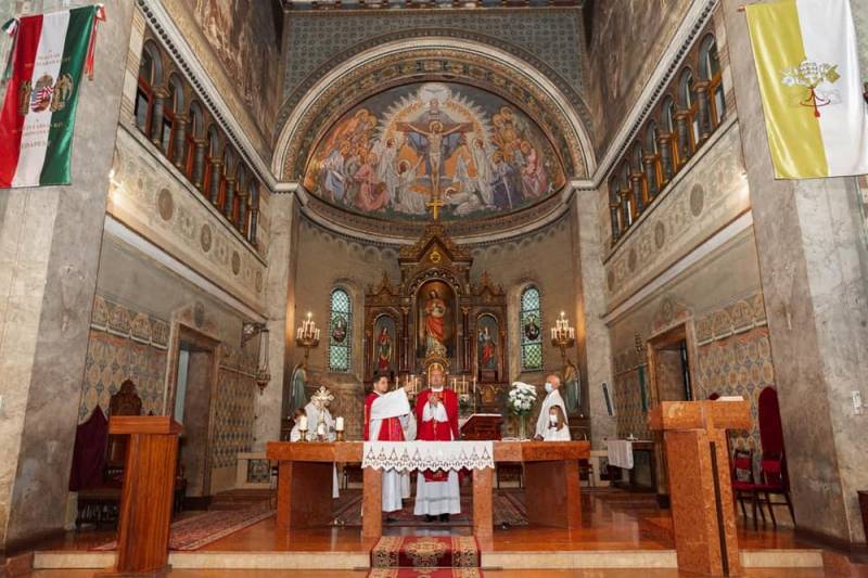 thumb_355_Paks-szentely