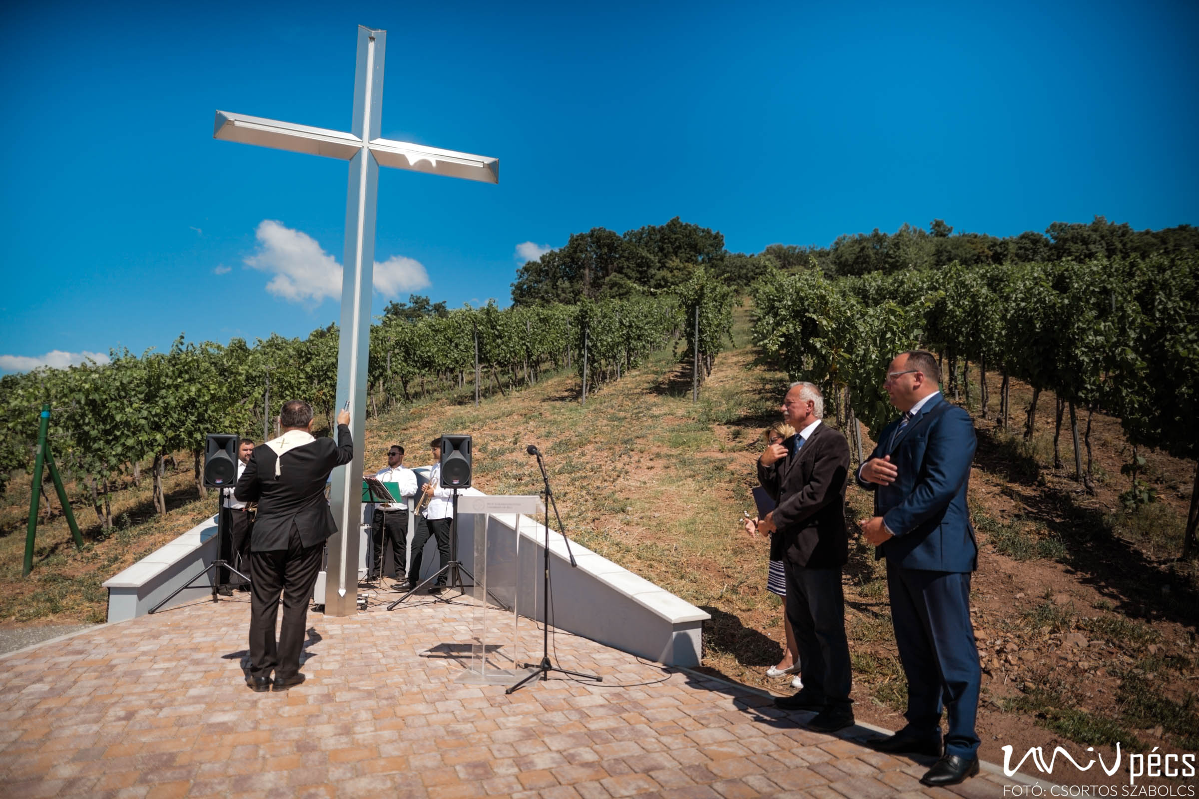 20220709-102905459-csortos-szabolcs-szbki-szentmikloshegy-kereszt-szeneteles-05459