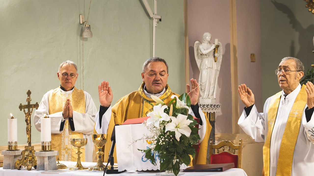 2025_09_21_Nagymanyok_akolitusavatas028