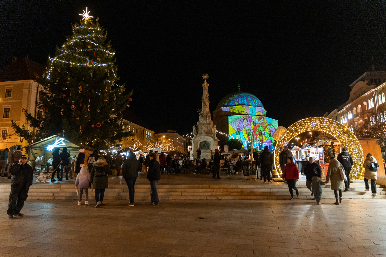 2025_11_28_varosi_advent_megnyito_12