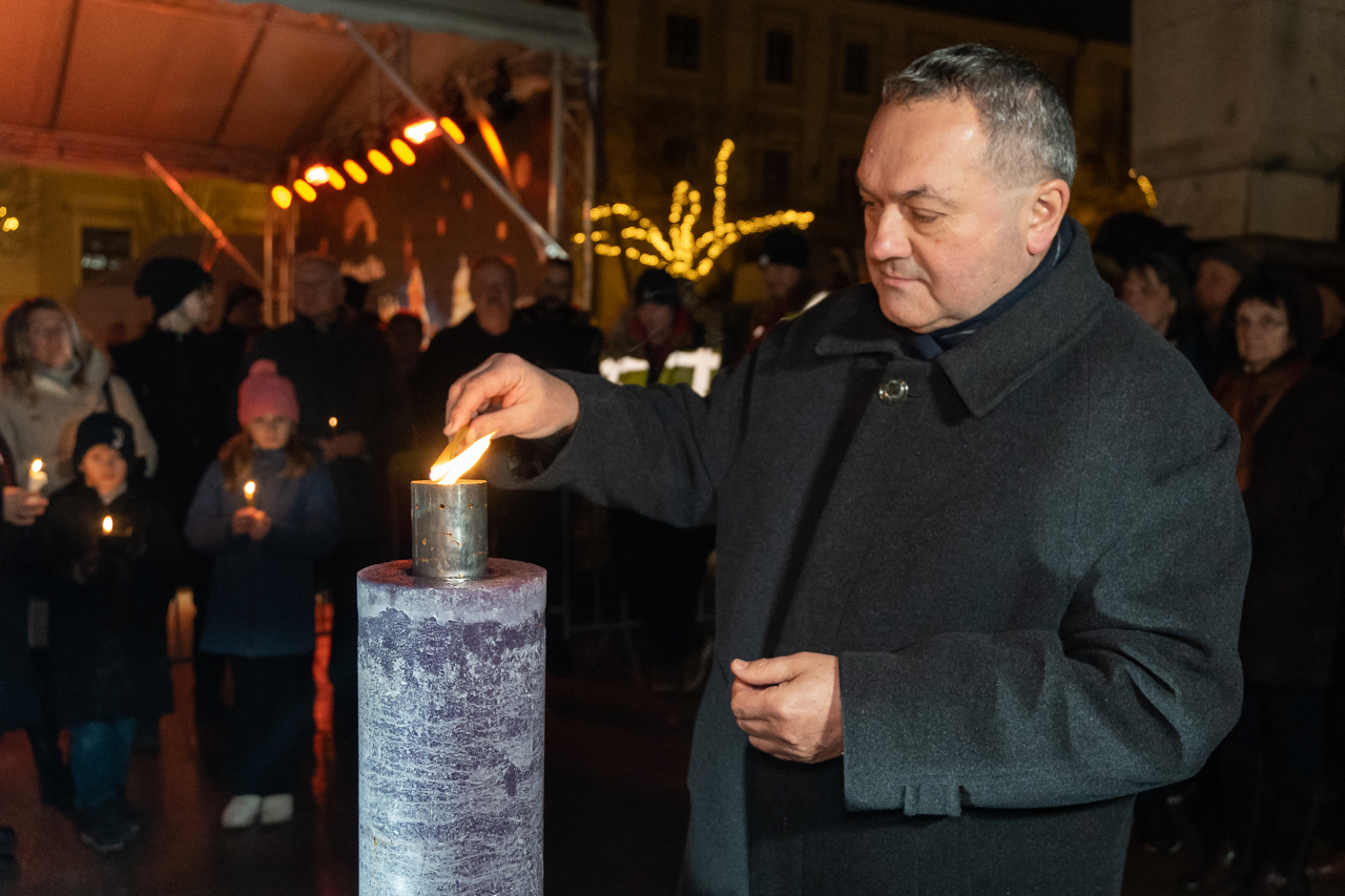 2025_12_20_negyedik_gyertya_05