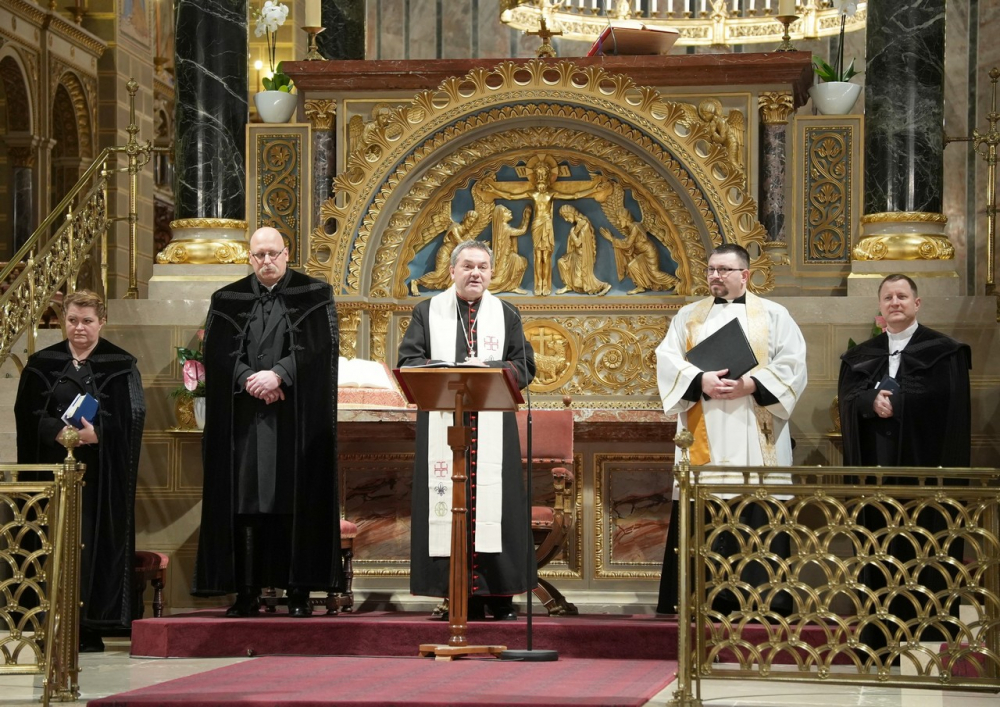 523_Okumenikus-imahet-03