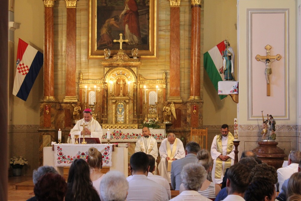 Felsoszentmarton-20210626-022_Egyedi