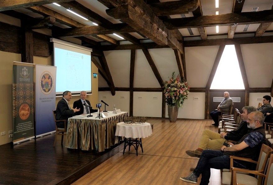 Varosi-keresztut-sajtotajekoztato-4