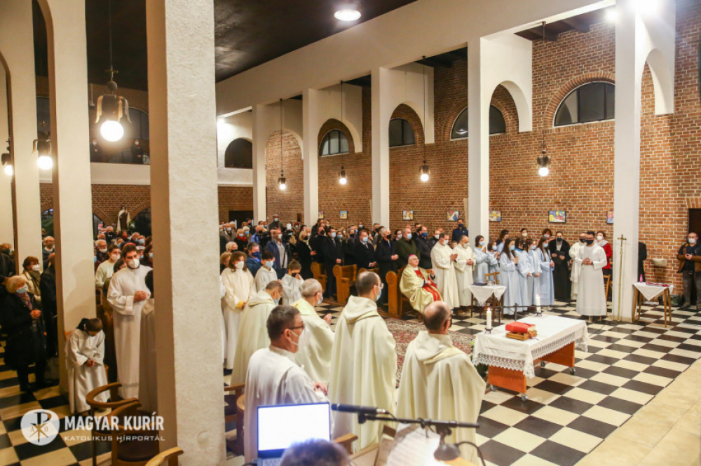 palos-templom-megaldasa