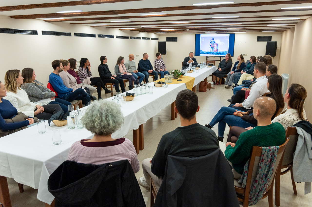 2025_11_13_fiatal_felnott_forum_24