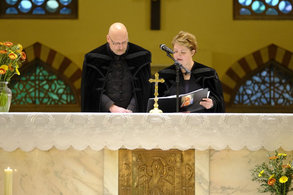 3422_15562_zoomed_-kumenikus-imah-t-2020-z-r-15-