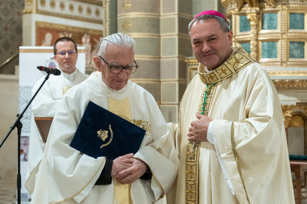 973_2025_10_25_Szent_Mor_69