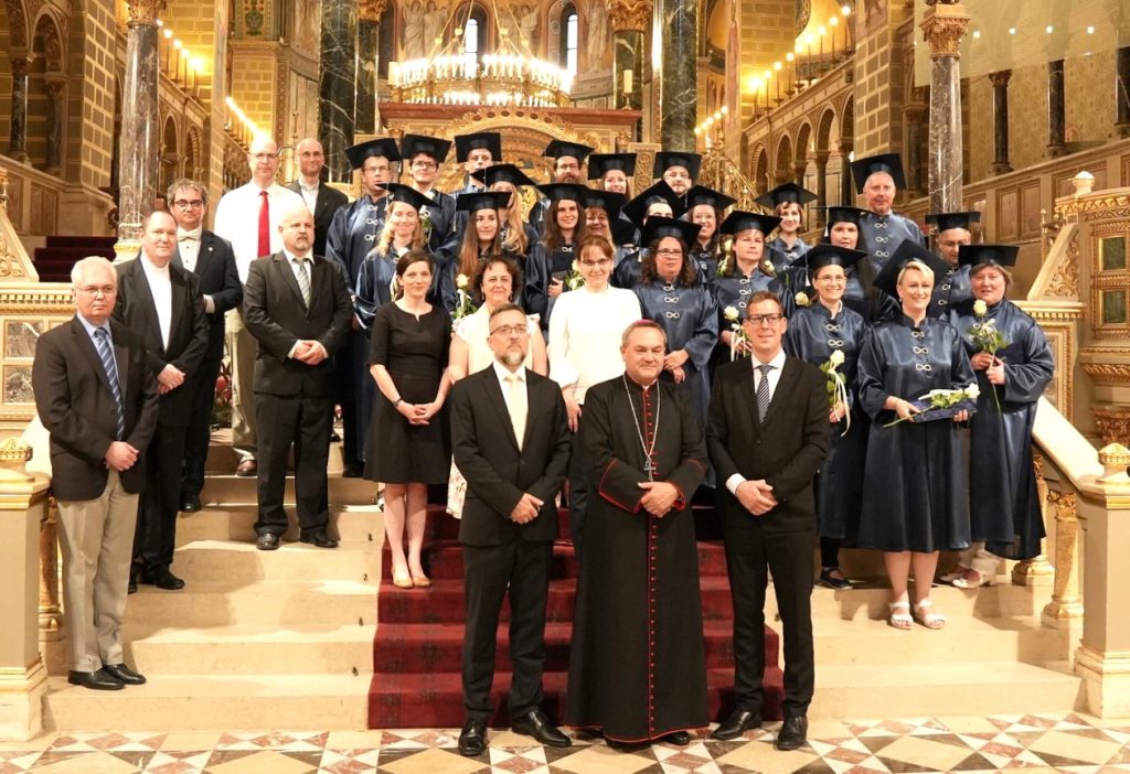 Szekesegyhaz-felszentelese-33