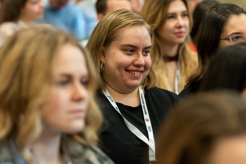 imageye___-_imgi_16_thumb_758_2024_02_10_kerekasztal_21