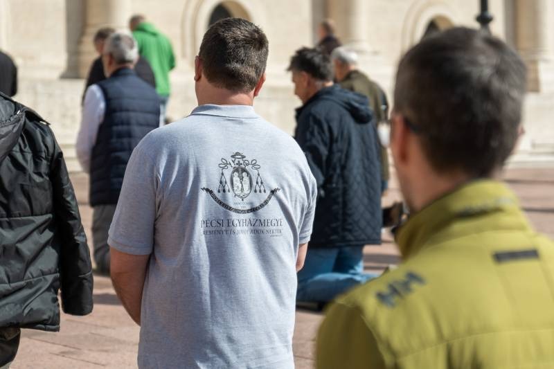 imageye___-_imgi_16_thumb_896_2025_04_05_terden allo rozsafuzer_28