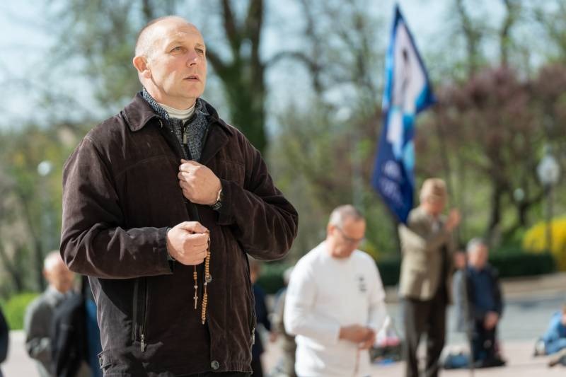 imageye___-_imgi_19_thumb_896_2025_04_05_terden allo rozsafuzer_31