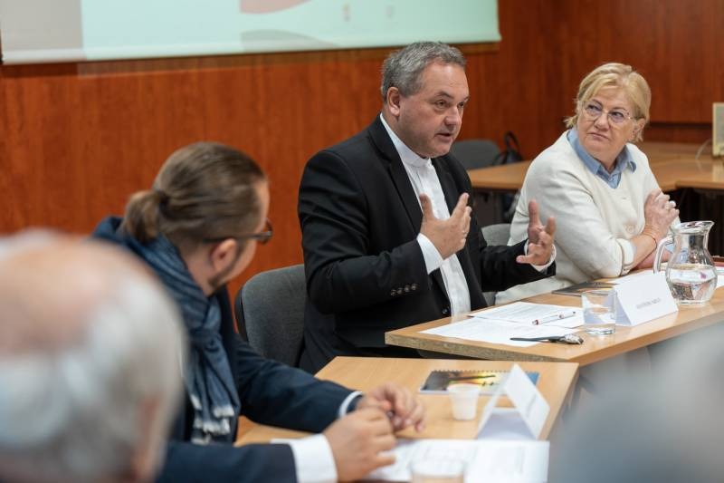 imageye___-_imgi_22_thumb_838_2024_10_04_kamme konferencia_25