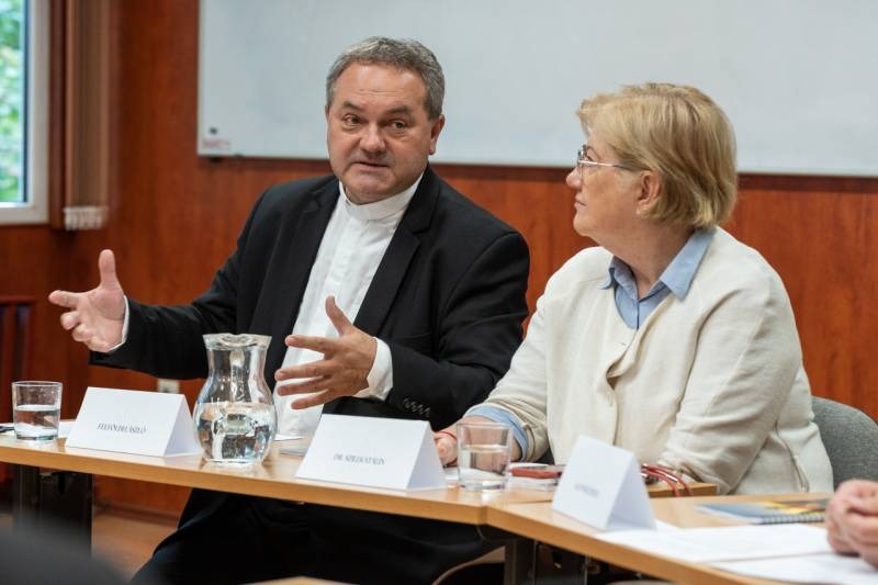 imageye___-_imgi_23_thumb_838_2024_10_04_kamme konferencia_23