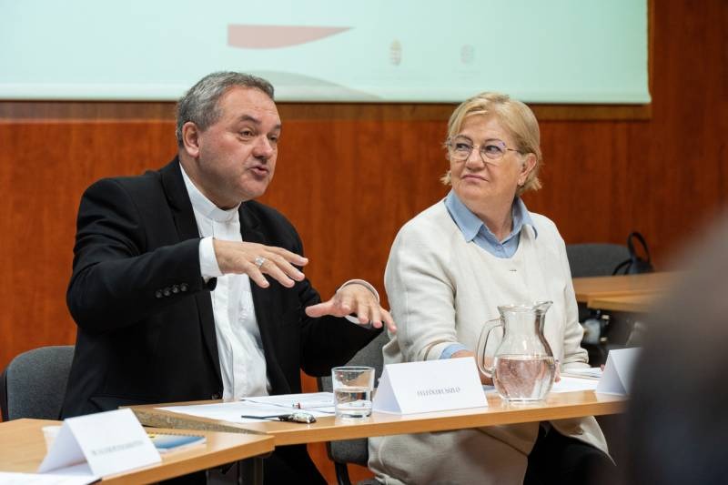 imageye___-_imgi_24_thumb_838_2024_10_04_kamme konferencia_24