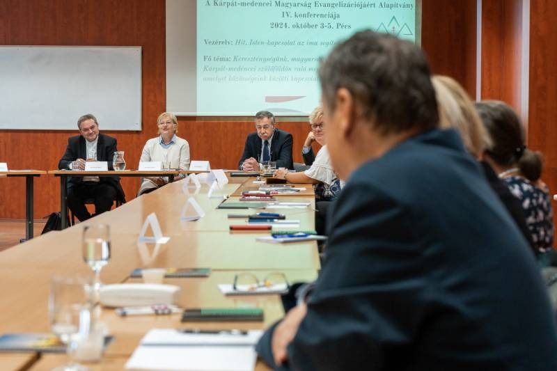 imageye___-_imgi_26_thumb_838_2024_10_04_kamme konferencia_28