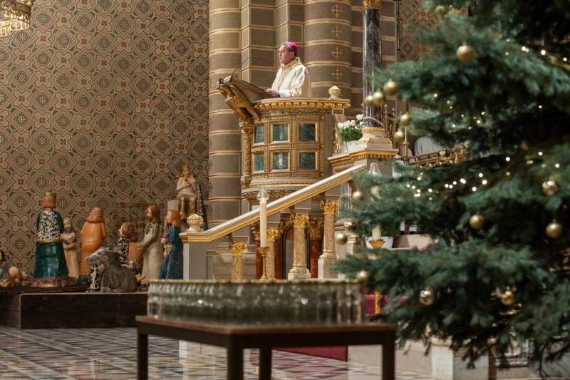 imageye___-_imgi_27_thumb_736_2024_01_06_szentsegimadas vizkereszt_40