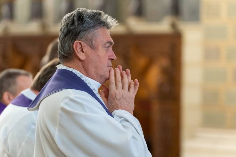 imageye___-_imgi_34_thumb_966_2025_10_07_juhasz tibor gyaszmise_33