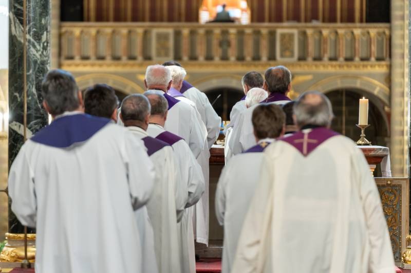 imageye___-_imgi_35_thumb_966_2025_10_07_juhasz tibor gyaszmise_34