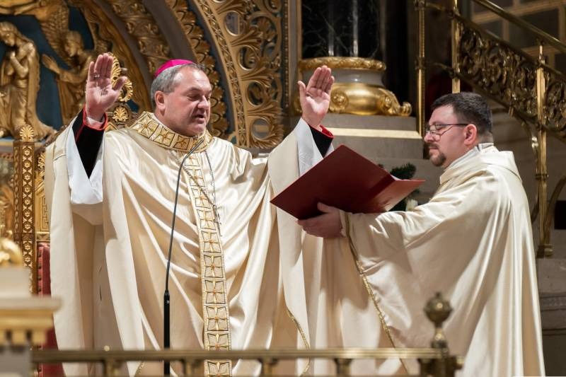 imageye___-_imgi_39_thumb_736_2024_01_06_szentsegimadas vizkereszt_54